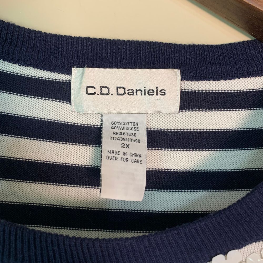 C.D. Daniels Navy/White Stripe Sweater Size 2X Floral Sequin Lightweight Spring - Picture 6 of 10